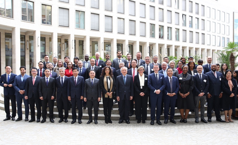 Thúc đẩy hợp tác trong phát triển Trung tâm tài chính quốc tế Việt Nam